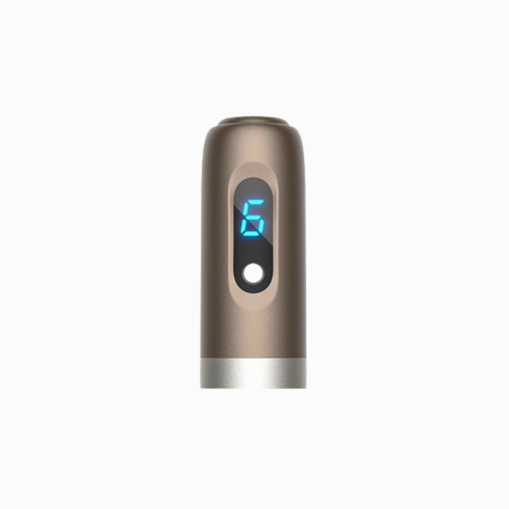DemiDora DermalFlow H3 – Digitale Steuerungseinheit zur präzisen Einstellung der Microneedling-Intensität bei der Heimanwendung.