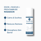 DemiDora Rosaescin Produkt-Info-Card mit Flaschen-Mockup und den drei Hauptvorteilen: Calms & Soothes, Reduces Redness, Strengthens Skin Barrier. Oben stehen die Wirkstoffe Escin, Ruscus und Cica.